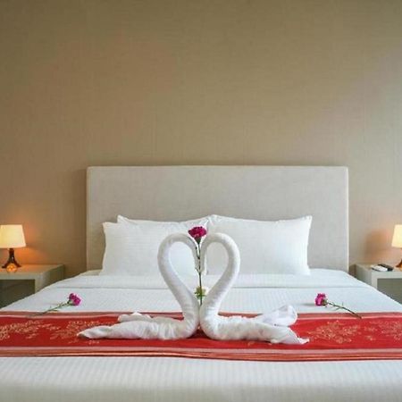 Platinum Home Stay Klcc Kuala Lumpur Esterno foto